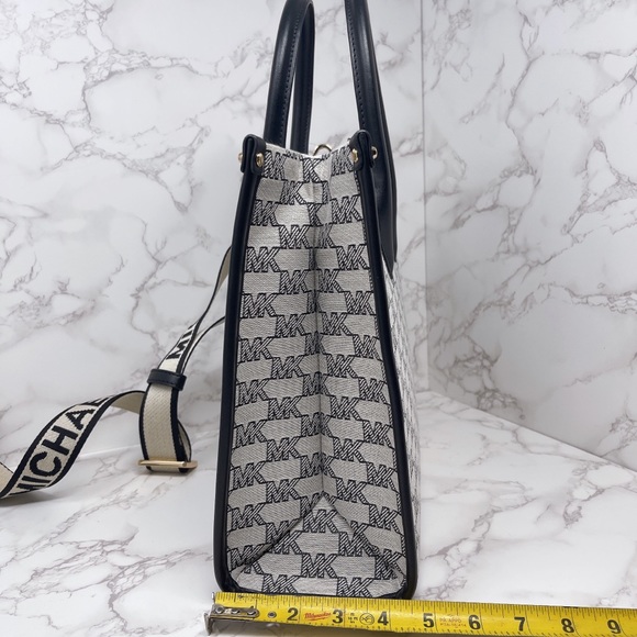 Michael Kors Mirella Medium Tote - Picture 3 of 9